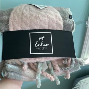 Hat and scarf pack